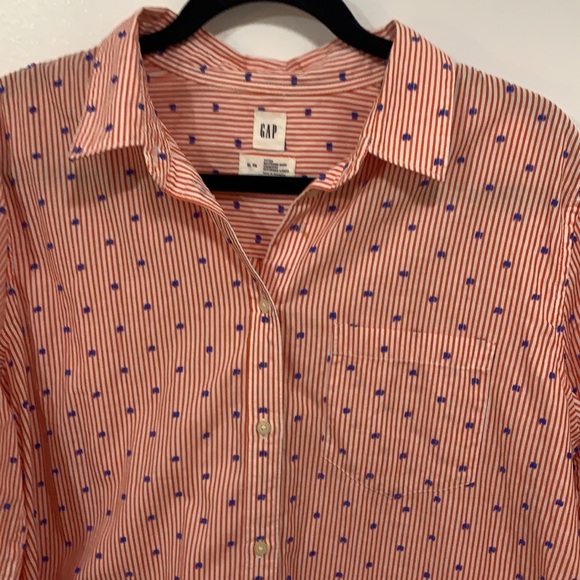 Gap Boyfriend fitted dress blouse - Picture 3 of 4